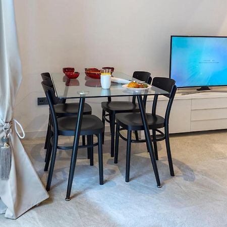דירות Acogedor Apartamento En Pleno Centro De Malaga By Sharingco מראה חיצוני תמונה