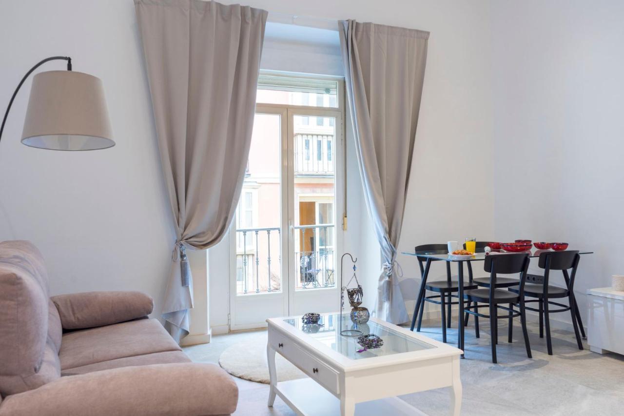 דירות Acogedor Apartamento En Pleno Centro De Malaga By Sharingco מראה חיצוני תמונה