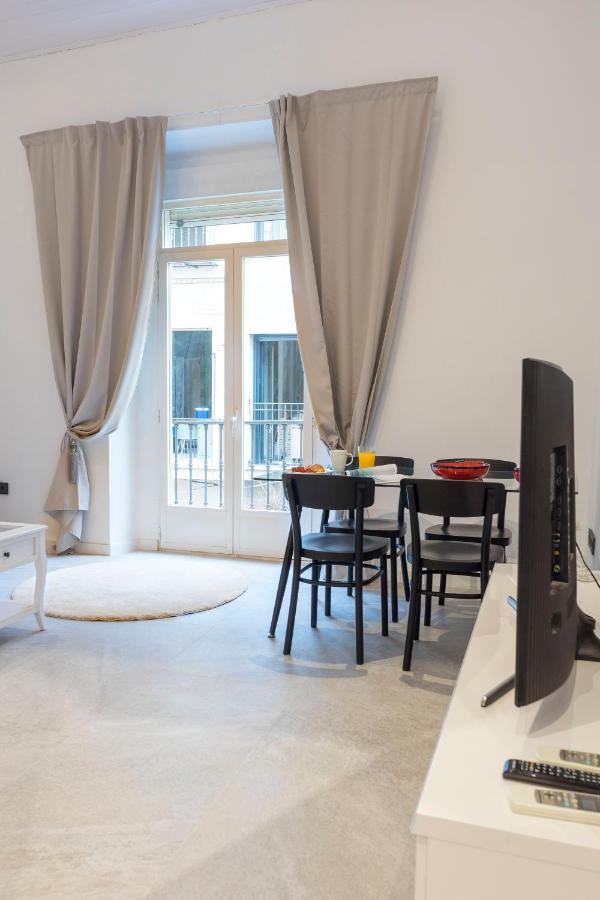 דירות Acogedor Apartamento En Pleno Centro De Malaga By Sharingco מראה חיצוני תמונה