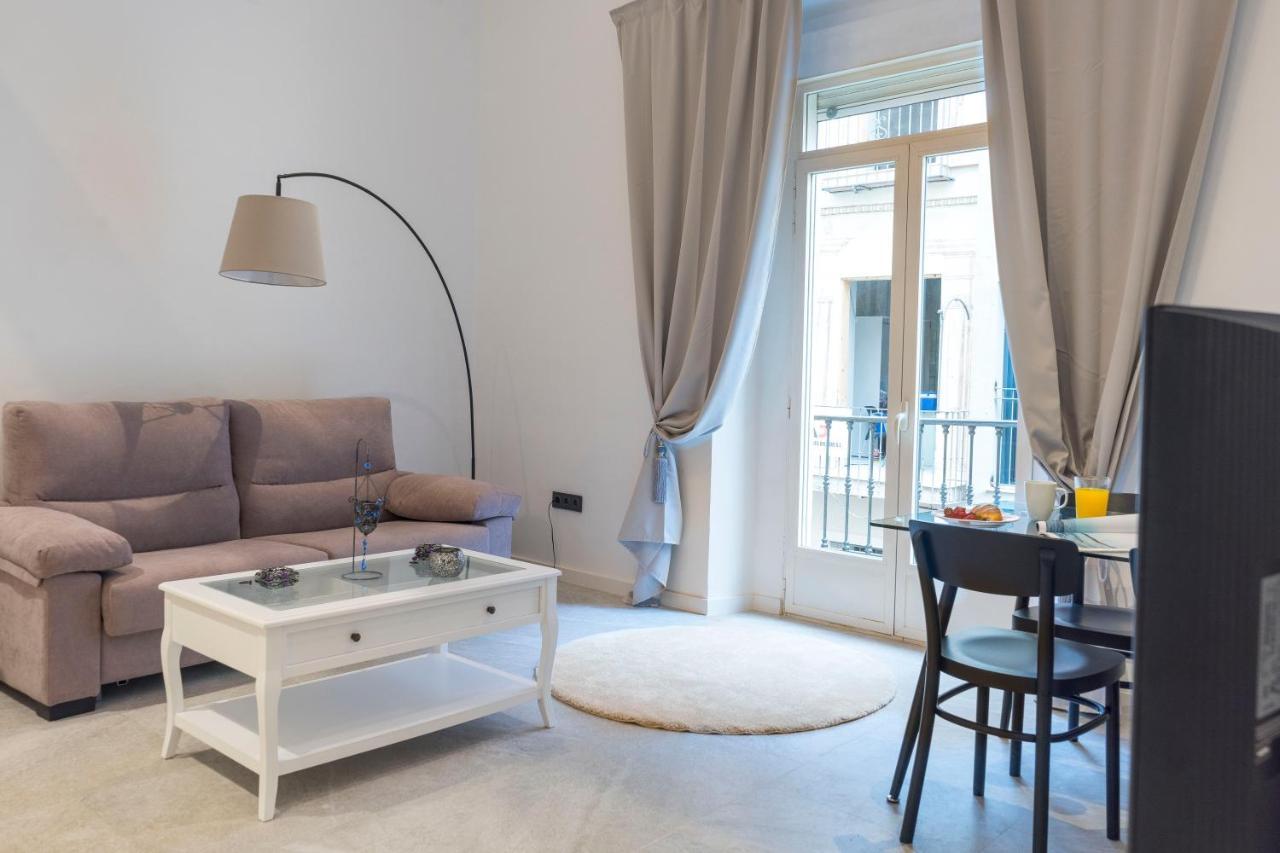 דירות Acogedor Apartamento En Pleno Centro De Malaga By Sharingco מראה חיצוני תמונה
